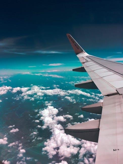 Personalizing Your Window Seat with ⁤Decor and Comfort